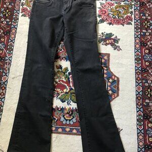Kut From The Kloth Size 6 Jeans.89% cotton,18% polyester 1% spandex
